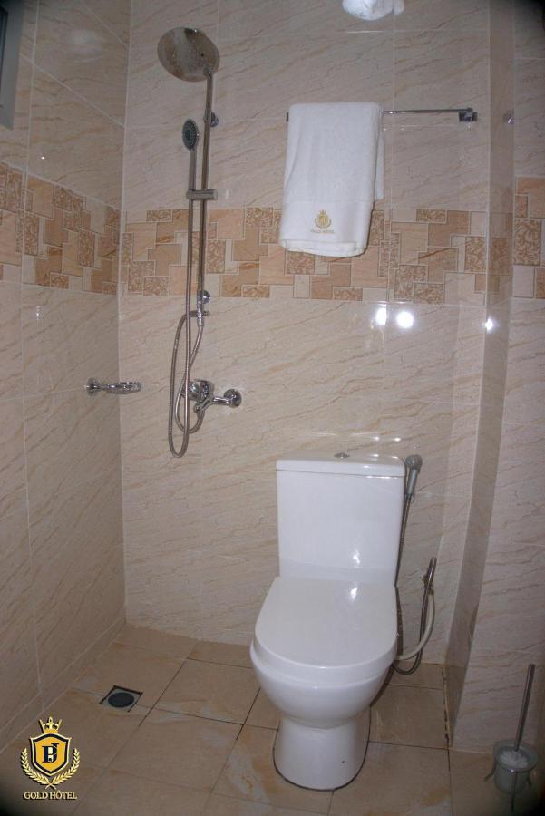 Gold Hotel Bafang Exterior photo